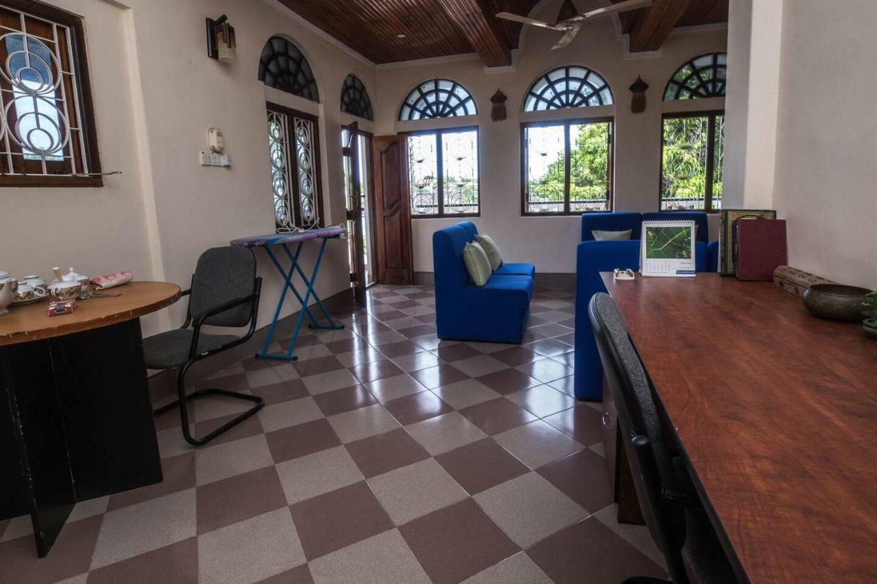 Neverbeen To Lagoon Town Apartment Batticaloa Exterior photo